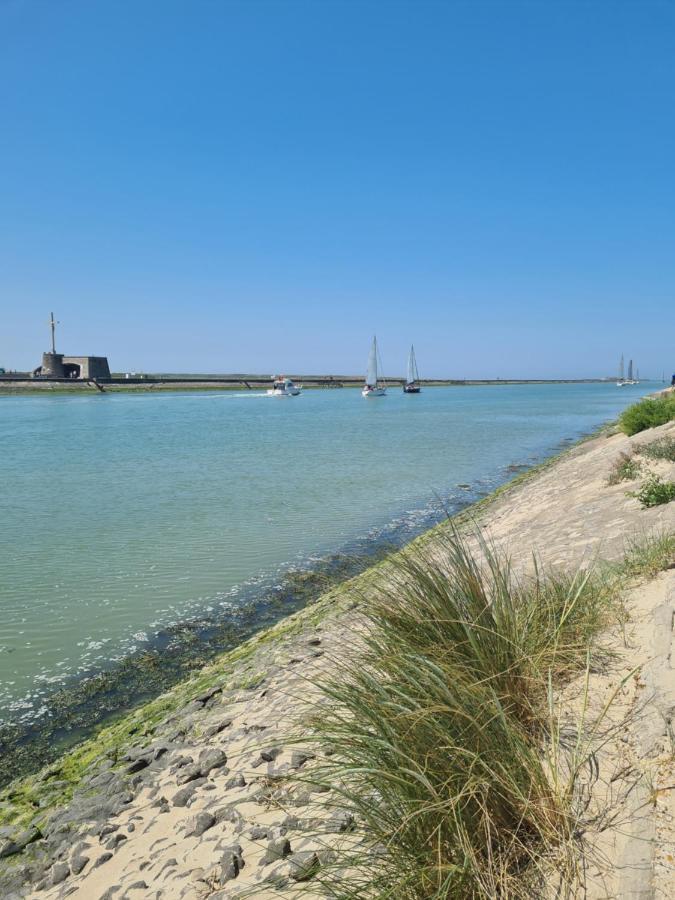 Les Embruns Maison meublée, proche de la mer Grand-Fort-Philippe Exterior foto
